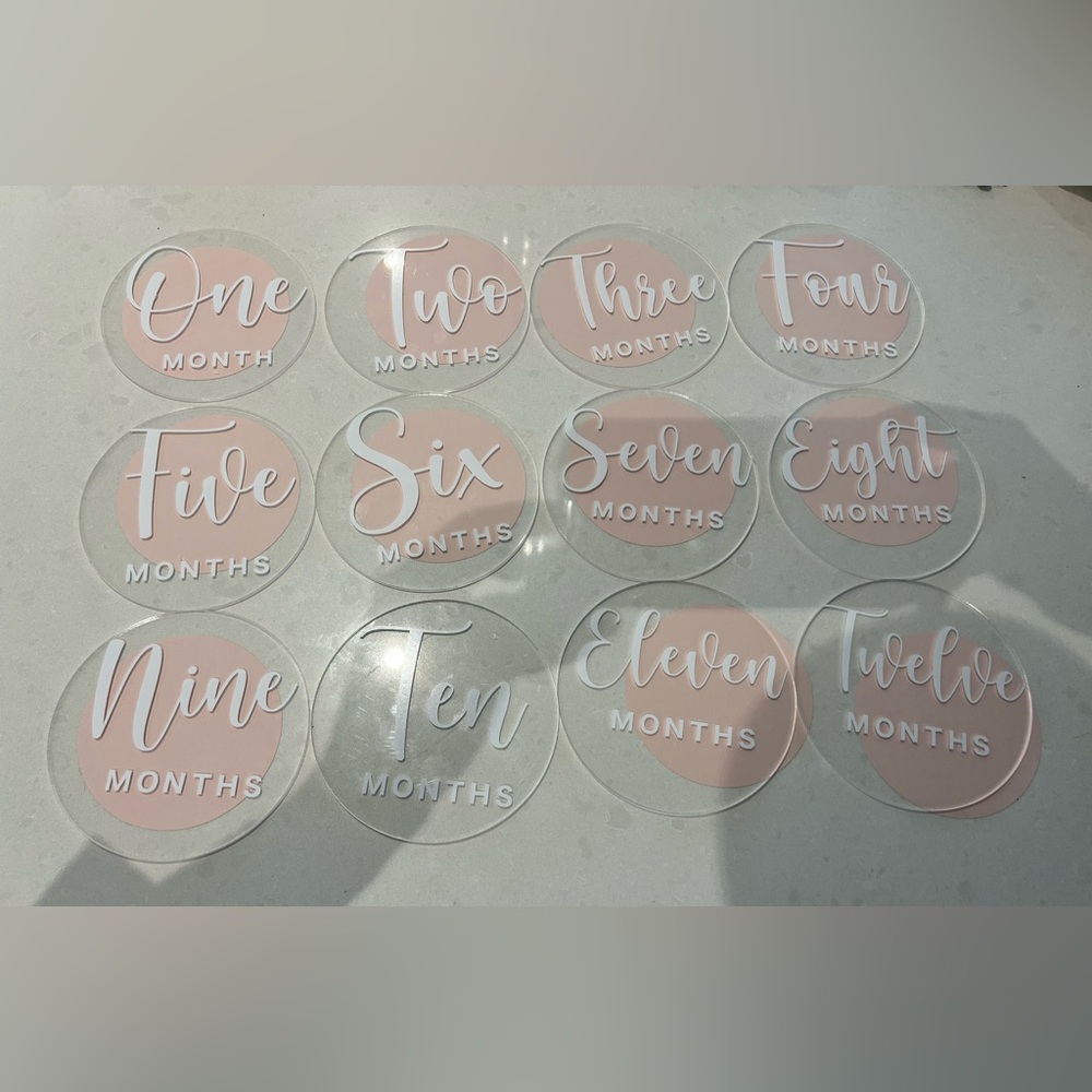 Acrylic Milestone Baby Month Discs - white
